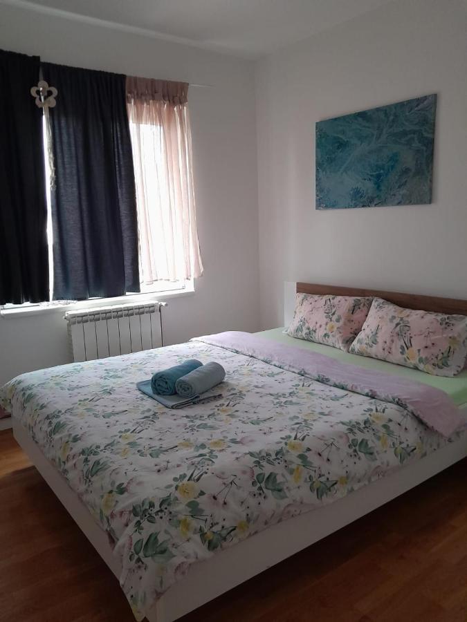 Apartment Ken Surčin Dış mekan fotoğraf