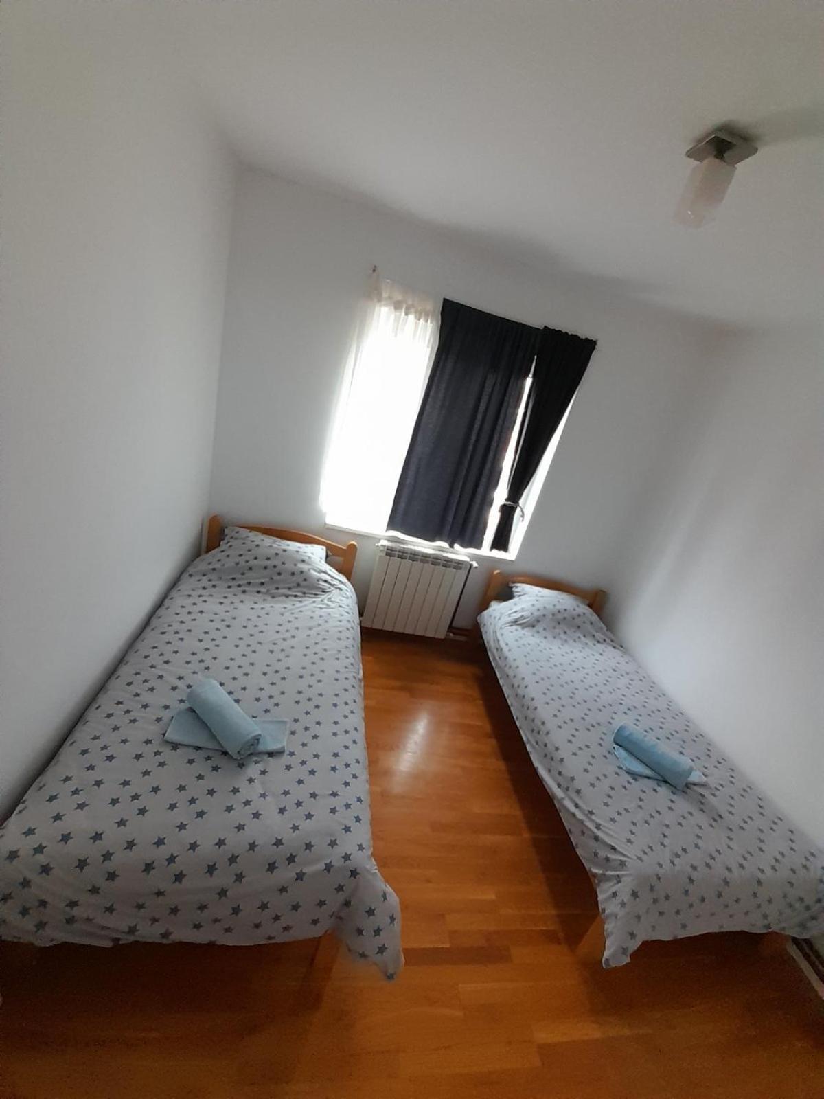 Apartment Ken Surčin Dış mekan fotoğraf